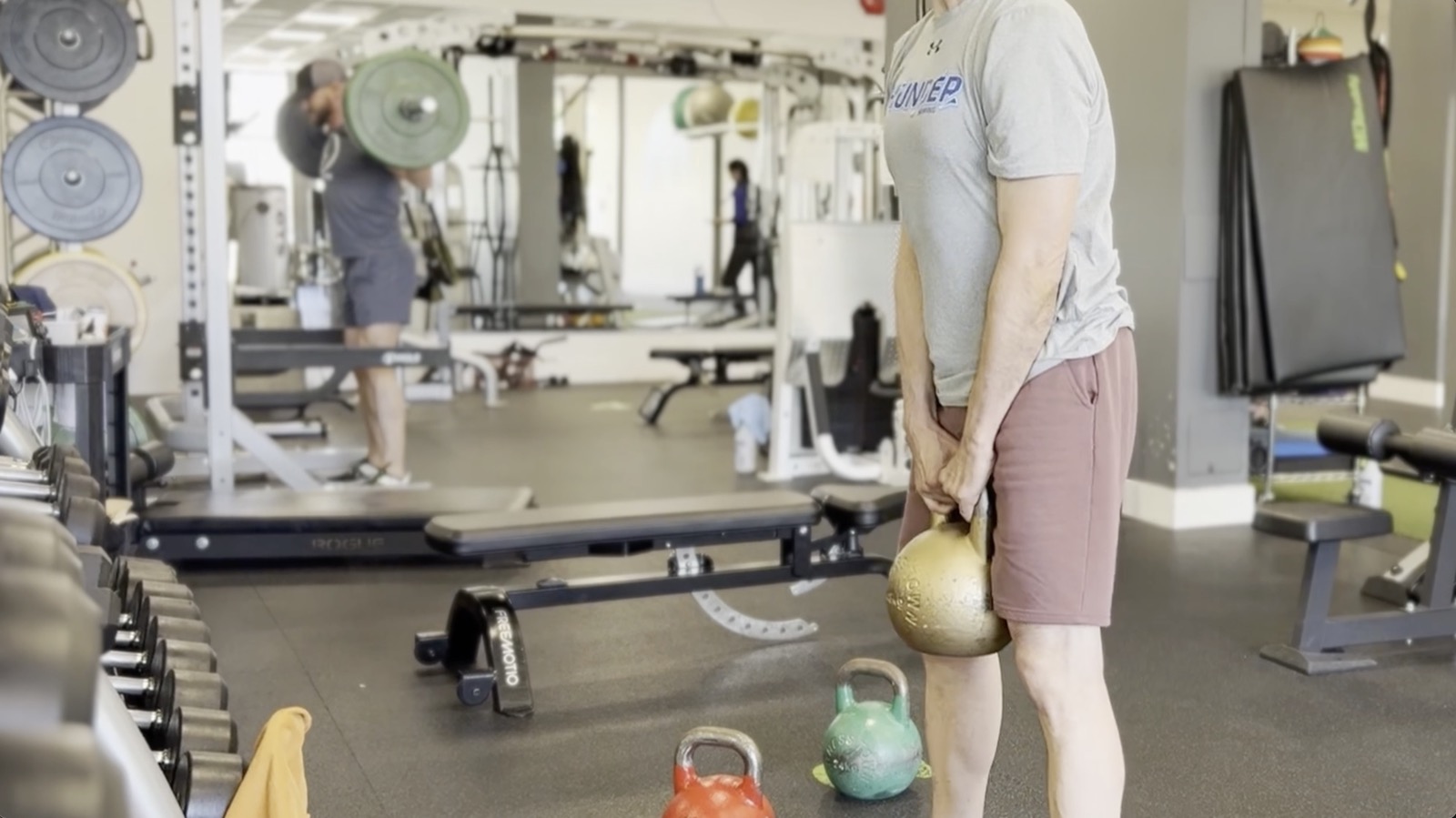 Strength and conditioning for sports recovery at Envision Physiotherapy Vancouver